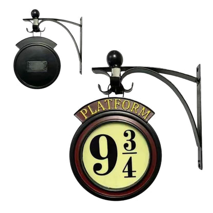 Platform 9 3/4 Hanging Wall Lamp (15 x 17 cm) | Harry Potter