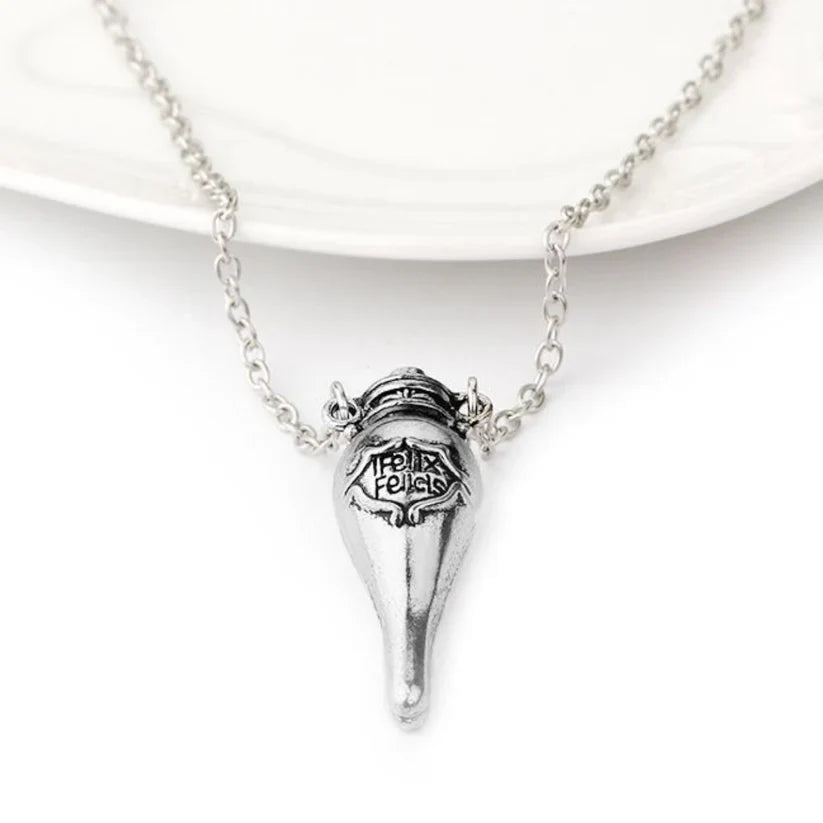 Harry Potter Metal Pendant Necklace (select variant)