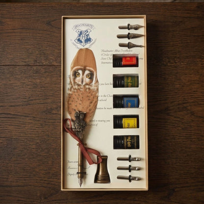 Harry Potter Hogwarts Owl Feather Quill Pen and Ink Set (Brown)