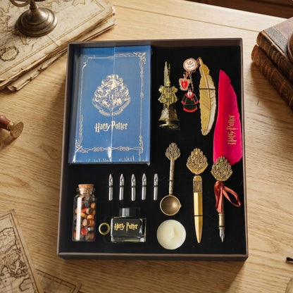 Harry Potter Quill & Wax Seal Luxury Gift Set (Hogwarts) (Box size 29 x 24 cm)